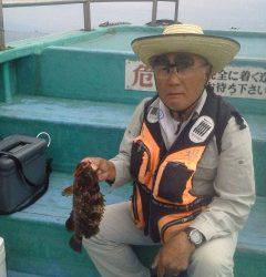 沖の一文字で35cmのアコウをウキ釣りで♪