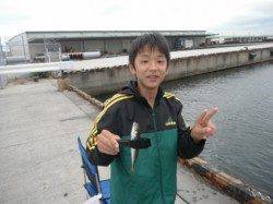 いい感じ♪砂上げ場のサビキ☆泉大津RT16日