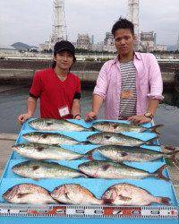 【さすが釣り堀！】マダイ3尾にハマチ8尾