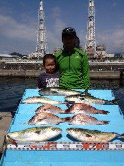 マリーナシティ海洋釣り堀　ファミリーで大物楽しめます☆