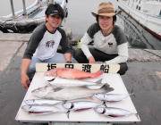 黒島の筏でスズキ・カンダイ・カツオなど