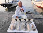 黒島の磯のヤエン釣り　2.4キロ頭に6パイ…