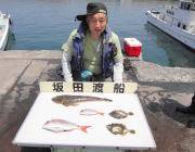 黒島の筏でマダイ・マゴチ・カワハギ