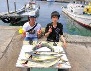 ルアーでシイラの季節到来☆黒島の磯