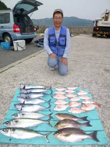 沖一文字内向き　イサギ・ゴマサバ・ソーダガ…