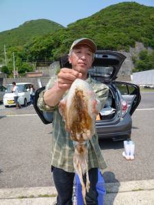 沖一文字内向き、ヤエンでアオリの釣果☆