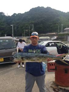 串本東部でショアジギ、最後に大型のシイラG…