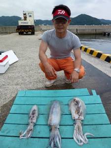 夜通し、工場裏でのヤエンの釣果☆