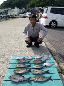 神谷沖一文字　カゴ釣りでイサギ＆チャリコ