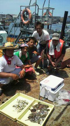 沖の北の飛ばしサビキで良型アジ♪