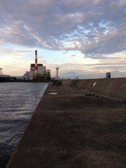 大阪南港、短時間オクトパッシング