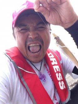 津井で初めてのルアー（ワーム）での釣りに感動