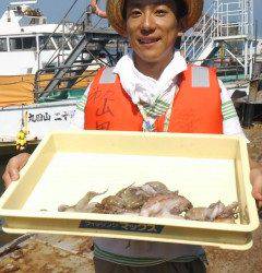 岸和田、初めてのタコ釣りでタコ6杯ＧＥＴ♪
