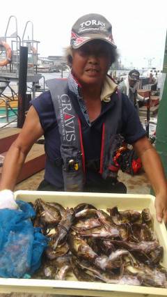 沖の北では、マメアジ＆ガシラが好調！！