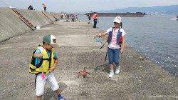 武庫川尻一文字　サビキ・タコジグ・胴付でのファミリーフィッシング