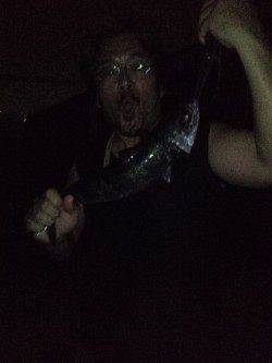 アジュール舞子、ウキ釣りでナイスサイズのサバ！