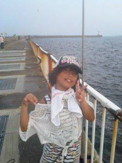 大阪南港　夕方のサビキ釣りでアジ20尾　お子様も満足釣行