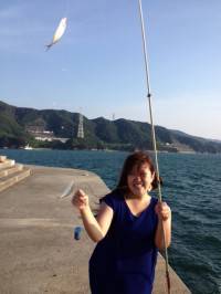 マリーナシティ海釣り公園、今日はサビキ好調…