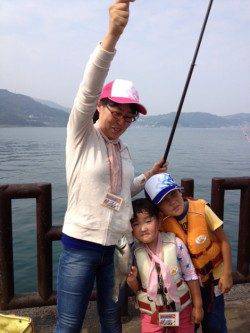 マリーナシティ海釣り公園　フカセでもアジ・サヨリ・グレ釣れてます