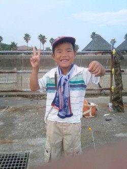 大阪南港　夕方のサビキ釣りでアジ20尾　お子様も満足釣行