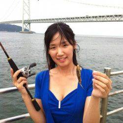 アジュール舞子！釣りガールがカワハギを・・・