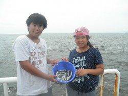 【良型ガシラにアコウ】南港海釣り公園