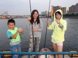 ☆釣りガールも奮闘中☆泉大津　夕方RT　８日