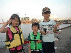 大盛況♪家族で釣り満喫や～♪泉大津RT17日