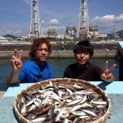 マリーナシティ海釣り公園　今日もサビキは絶好調