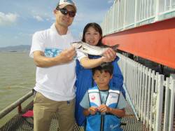尼崎市魚つり公園で脈釣り、チヌにコショウダ…