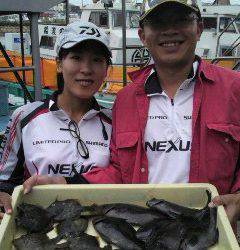 岸和田沖一文字北 イシゴカイの餌でグレ＆カワハギ