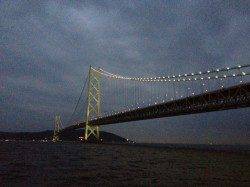 エギのサイズダウンでボウズ逃れ…舞子のアオリイカ