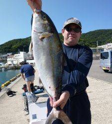 飲ませでカンパチ70cm！神谷沖一文字内向き