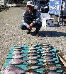神谷沖一文字でのカゴ釣り　イサギ爆釣！