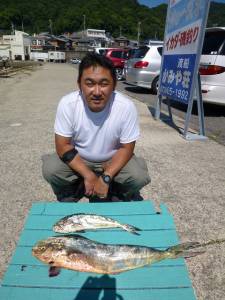 ヒラバエ、ルアーで90cmのシイラをキャッ…