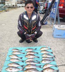 カゴ釣りでイサギ快釣★　inヒラバエ