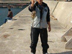 衣奈漁港　エソとアナゴの猛攻の中ヤエンでアオリイカ