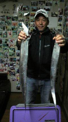 岸和田一文字 ワインドでタチウオ1m！