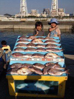 海洋釣り堀でマダイ28尾！！マリーナシティでの釣果