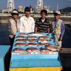マリーナシティ海洋釣り堀　マダイ25尾の満足釣果