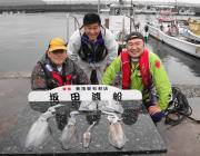 ヤエン釣りでアオリ、キロ弱♪　黒島の磯