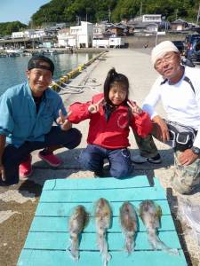 神谷工場裏アオリ狙えます！ヤエンで8ハイ