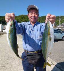 神谷沖一文字　カゴ釣りでイサギ＆ハマチ