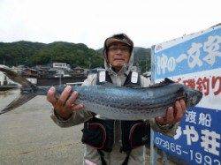 沖一文字★飲ませ釣りでサワラ70cm★