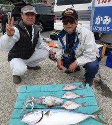 神谷一文字で立派なメジロ！エギングでアオリキロアップも！