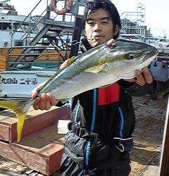 沖一文字北でハマチ60cmとタチウオの釣果