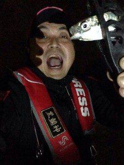 大阪南港　風・流れのある中でのアジング釣行