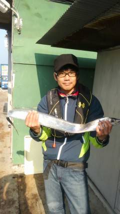 沖の北、ワインドで97cmのタチウオ！