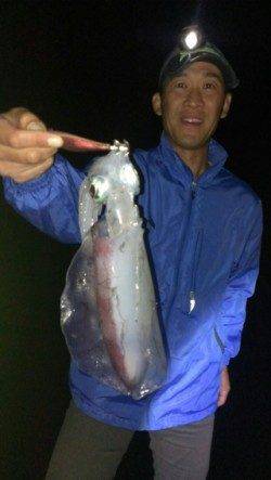 有田地磯　夕方からのエギングで友人とアオリイカ狙い