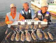 黒島の磯、ヤエン釣りでアオリイカ大漁♪